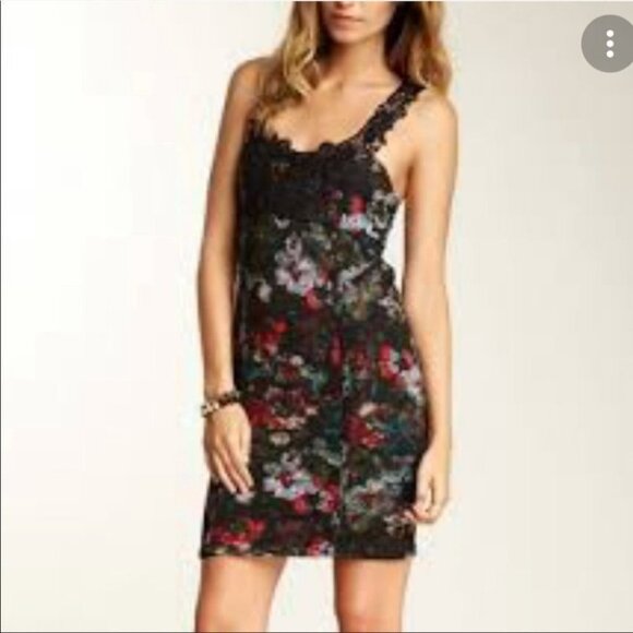 Free People Knockout bodycon black  red floral lace crochet strap mini dress SP - Picture 15 of 16